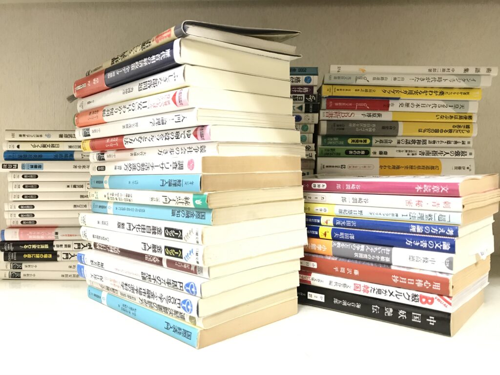 たくさんの文庫本をお売り頂きました。